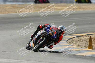 media/Feb-07-2025-CVMA Friday Practice (Fri) [[7034960ba2]]/4-Racer 4/Session 3 (Turn 8)/